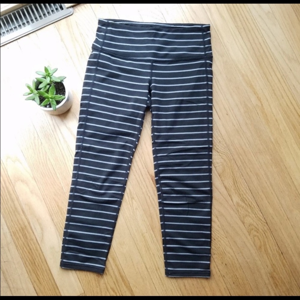 Athleta striped workout leggings